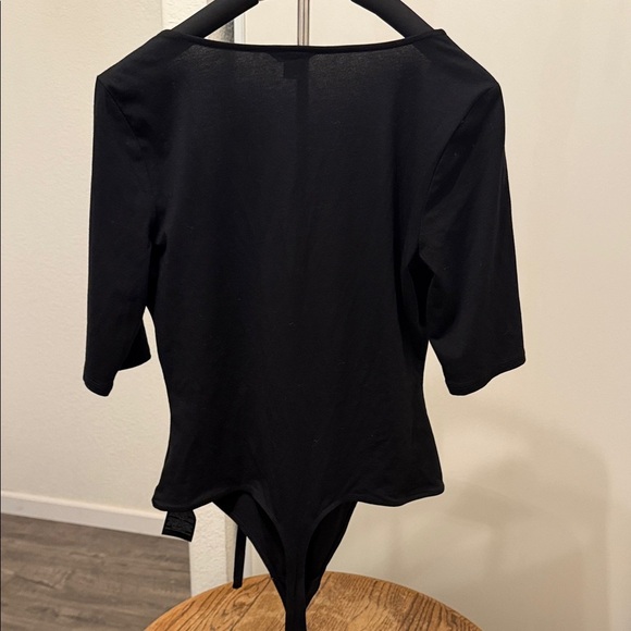 Guess Black Lace-Up Bodysuit Size Large - Picture 9 of 11